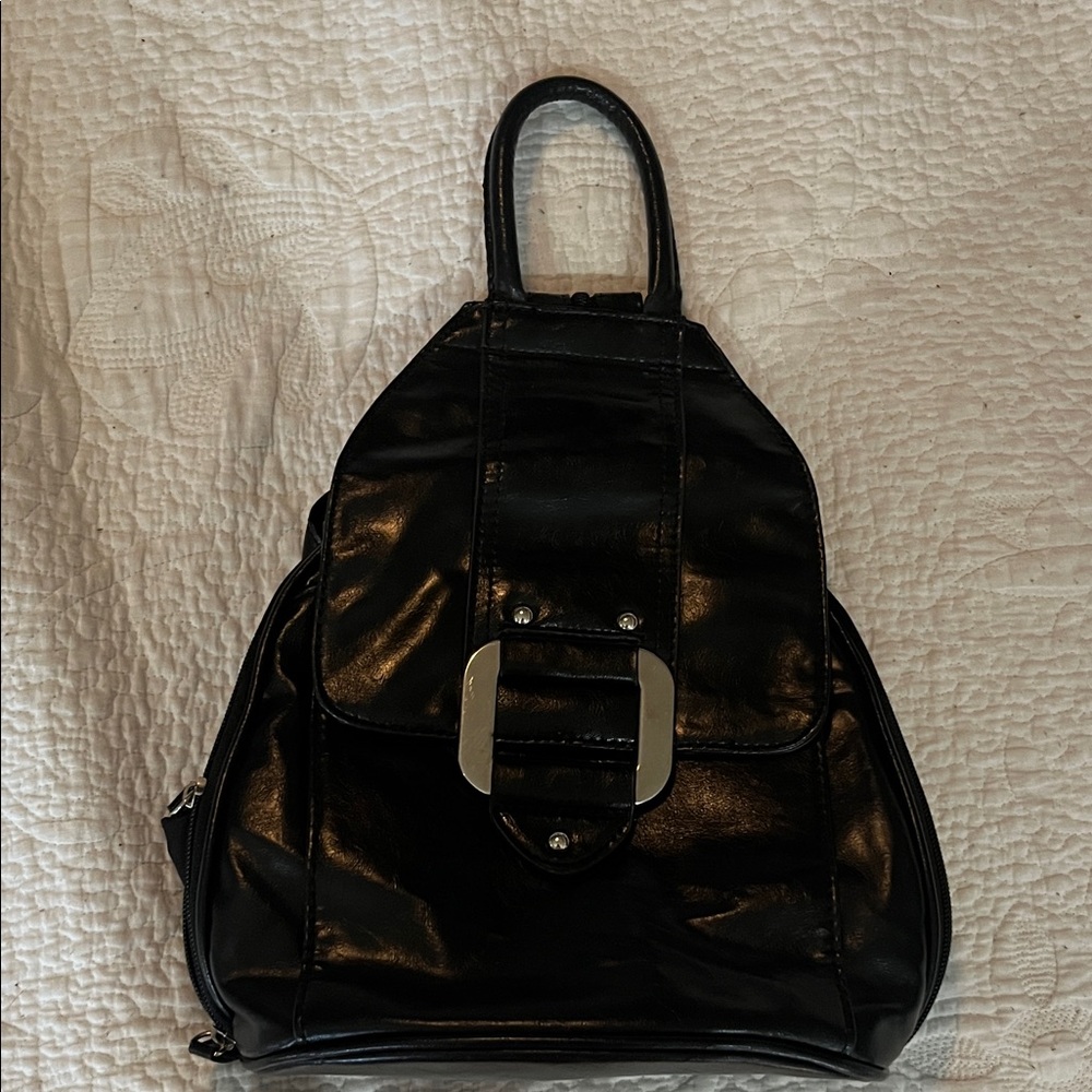 🎀 🎀 3 for 30$🎀 Fiorelli Shiny Black Backpack